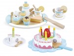 Wooden birthday party set with candles and cakes